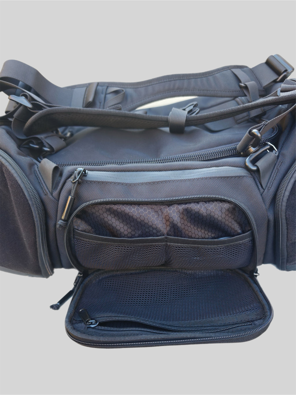 SKOLDEN BACK PACK & DUFFLE, Burgundy.