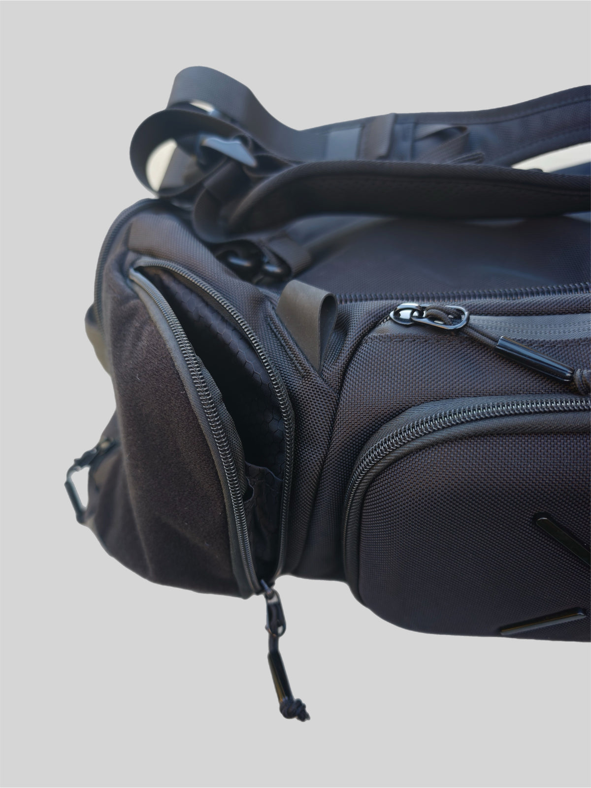 SKOLDEN BACK PACK & DUFFLE, Burgundy.