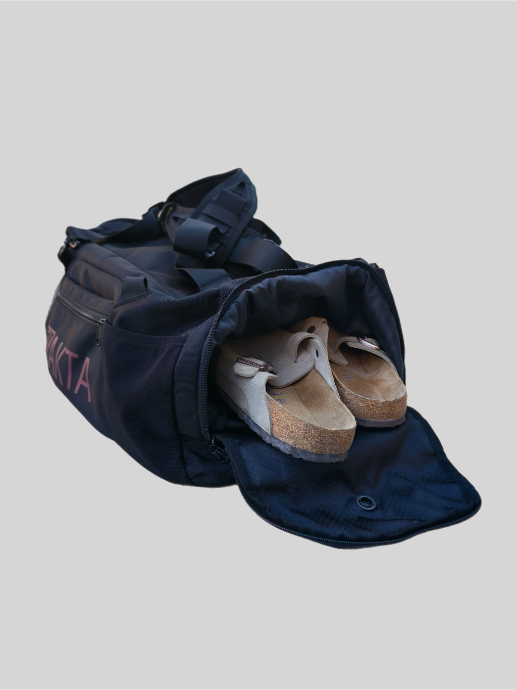 SKOLDEN BACK PACK & DUFFLE, Burgundy.