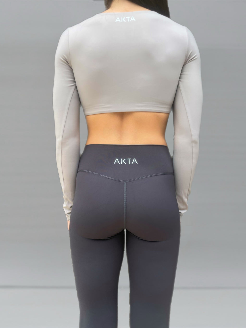 SOL Top Crop Long Sleeve-Light Grey