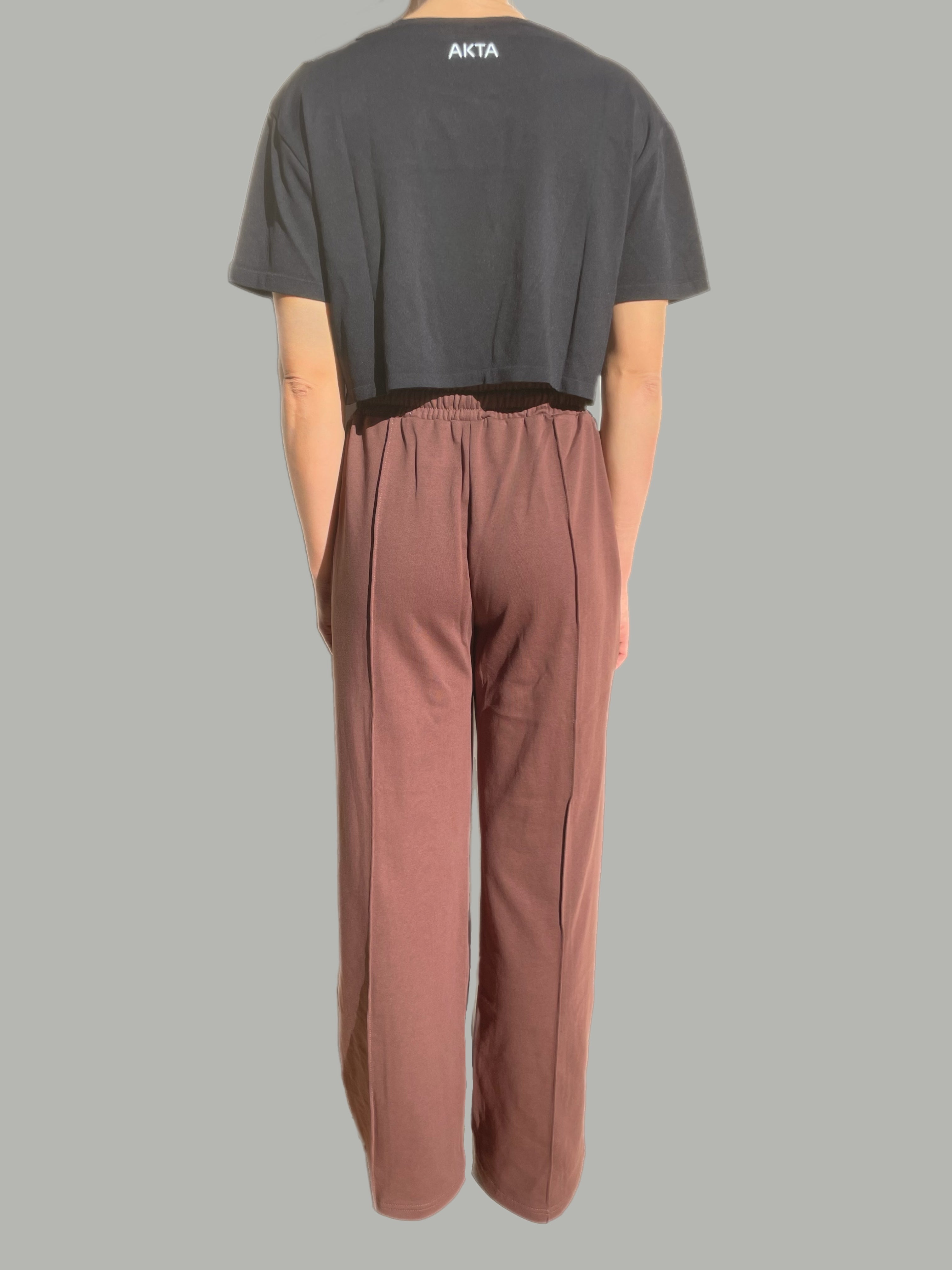 EIRA Tee Crop-Short Sleeves - Black