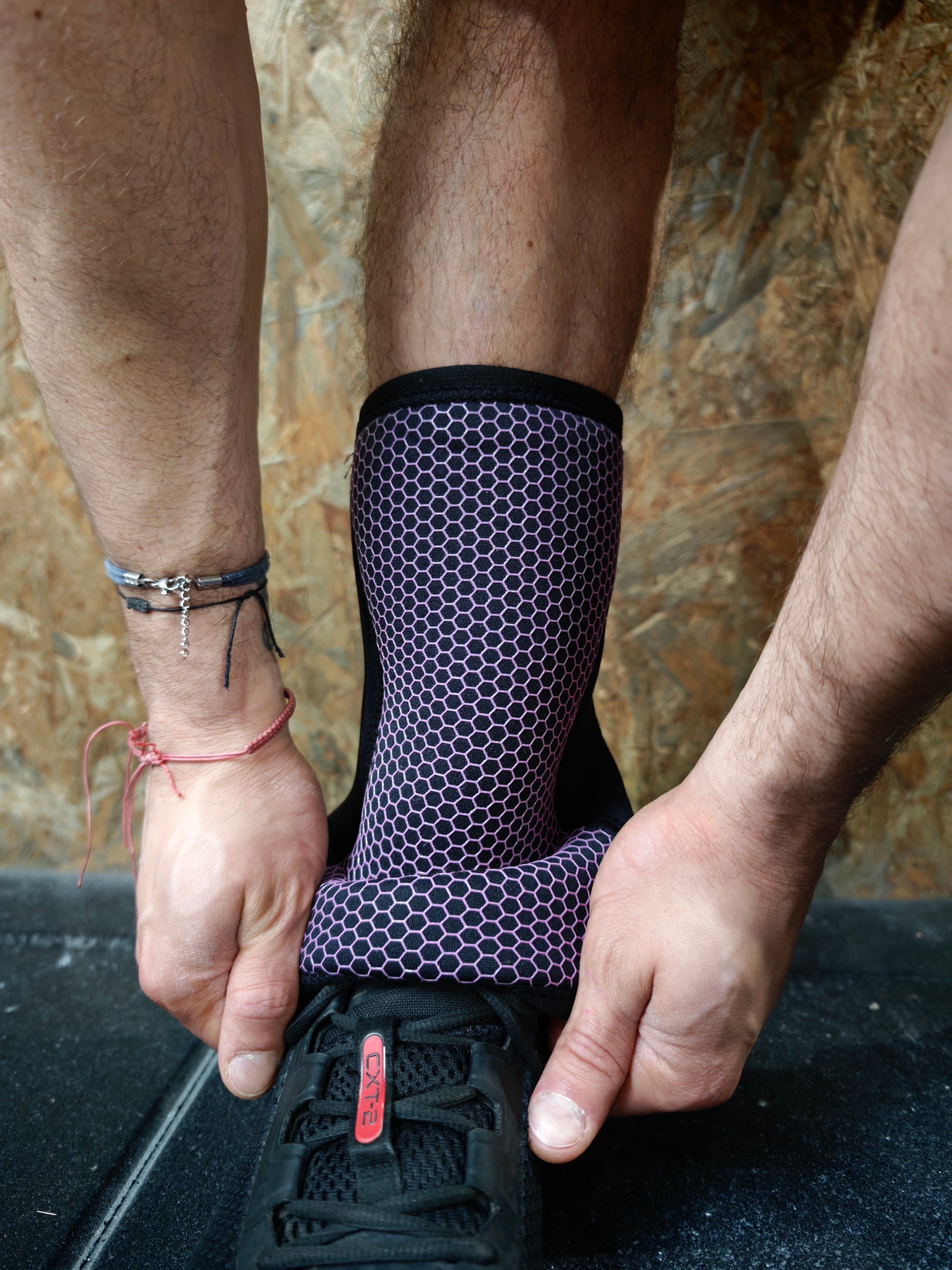 ASTRID Knee Sleeves-Pink